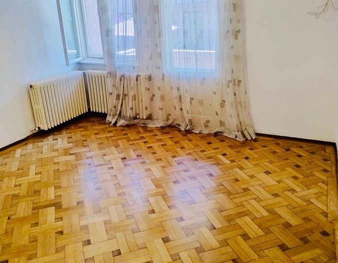 Apartament in vila / Domenii- Herăstrău - Poză 2