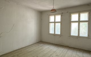 Teren și casă de vânzare în Miercurea Ciuc, zona L1u (strada Leliceni) - Poză 4