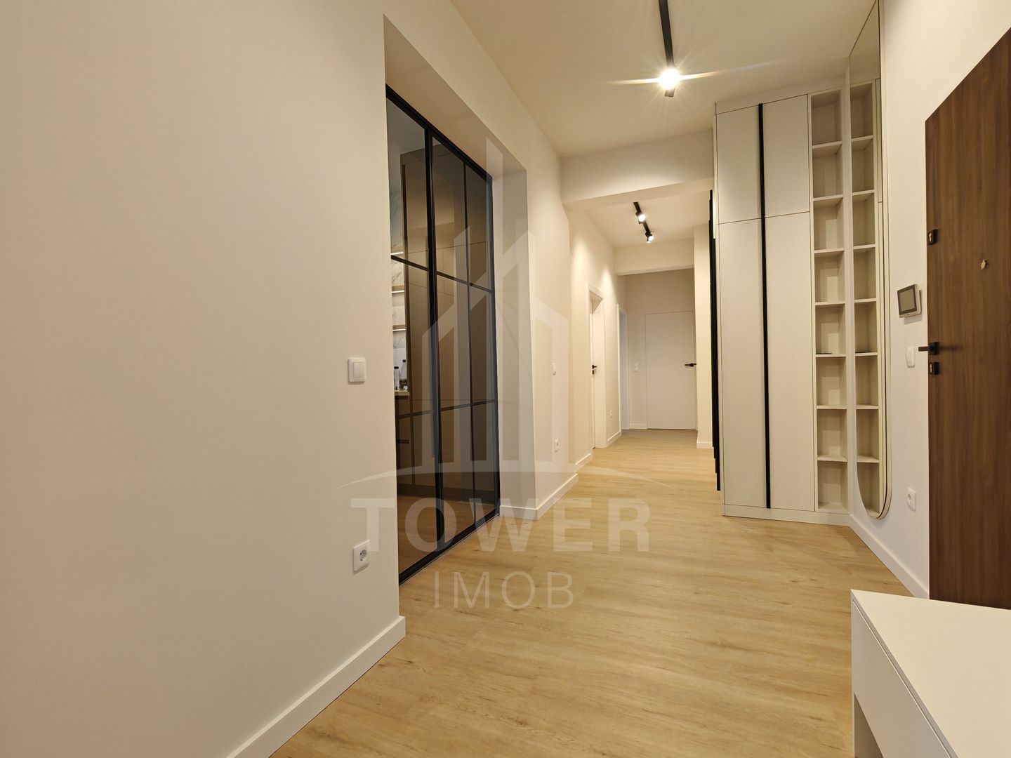 Apartament prima inchiriere cu 3 camere, nou, mobilat lux. - Poză 11