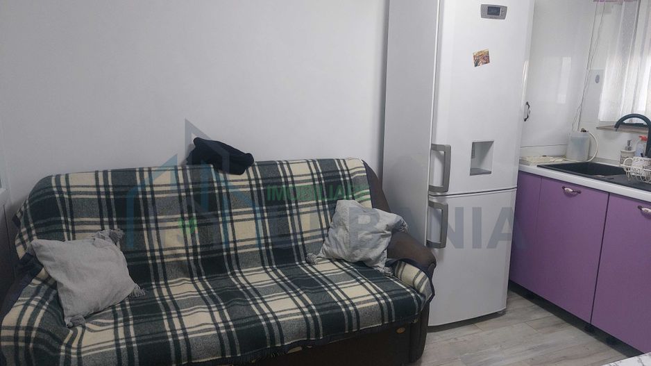 Garsonieră decomandată, 28 mp, demisol, de închiriat în Iași - Poză 5