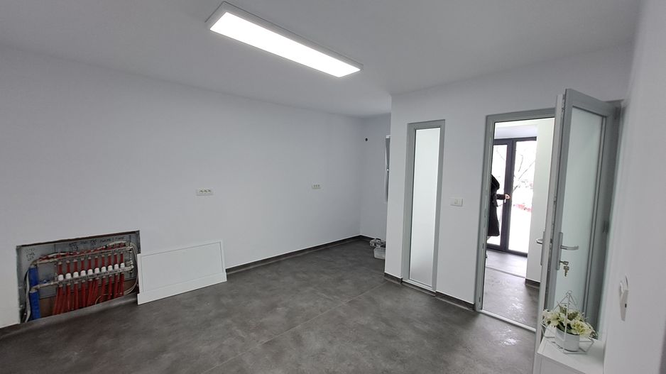 Spatiu Comercial pretabil cabinet medical Cetatii-Torontalului - Poză 11
