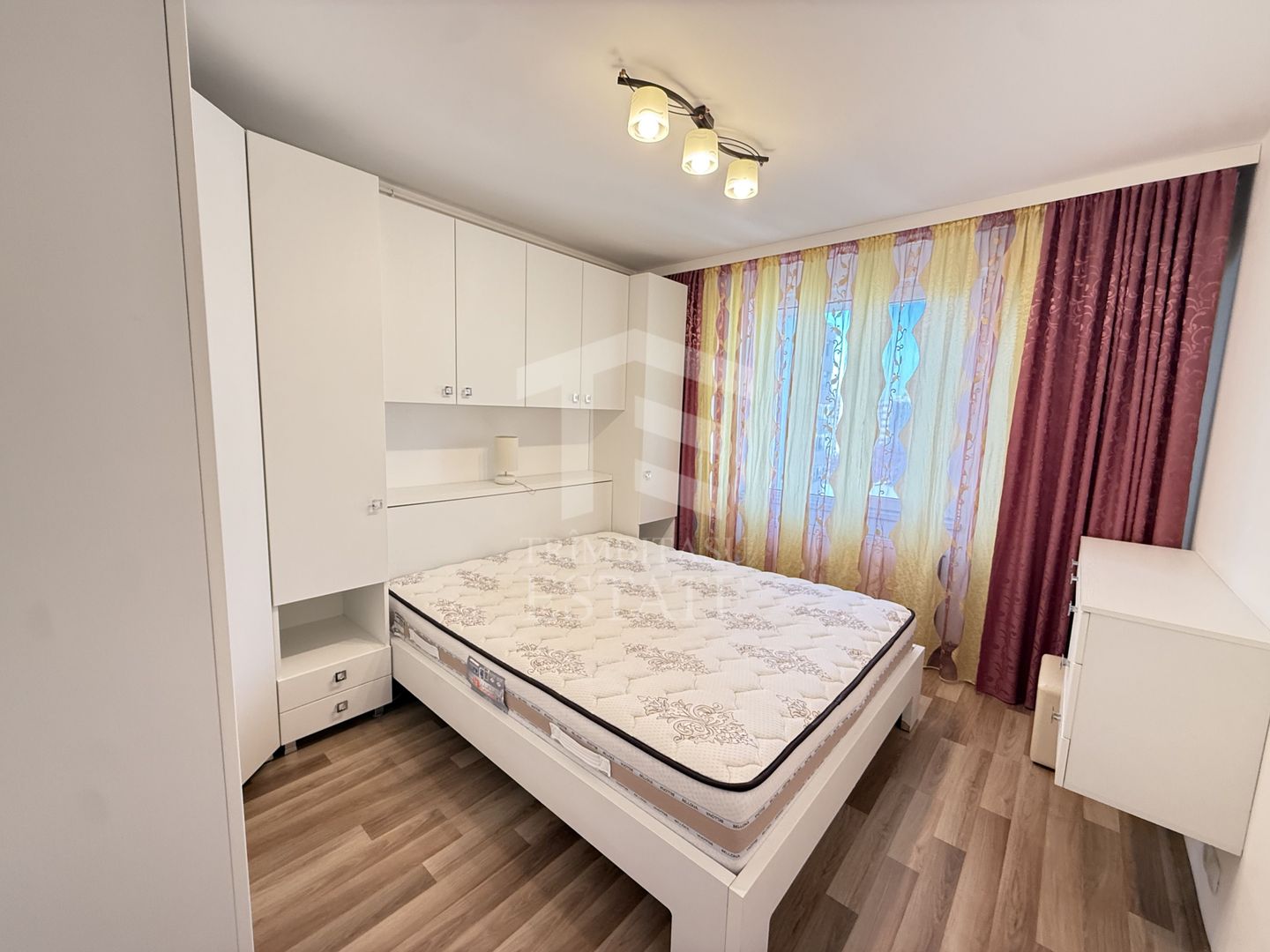Apartament 4 camere Lacul Tei Teiul Doamnei - Poză 4