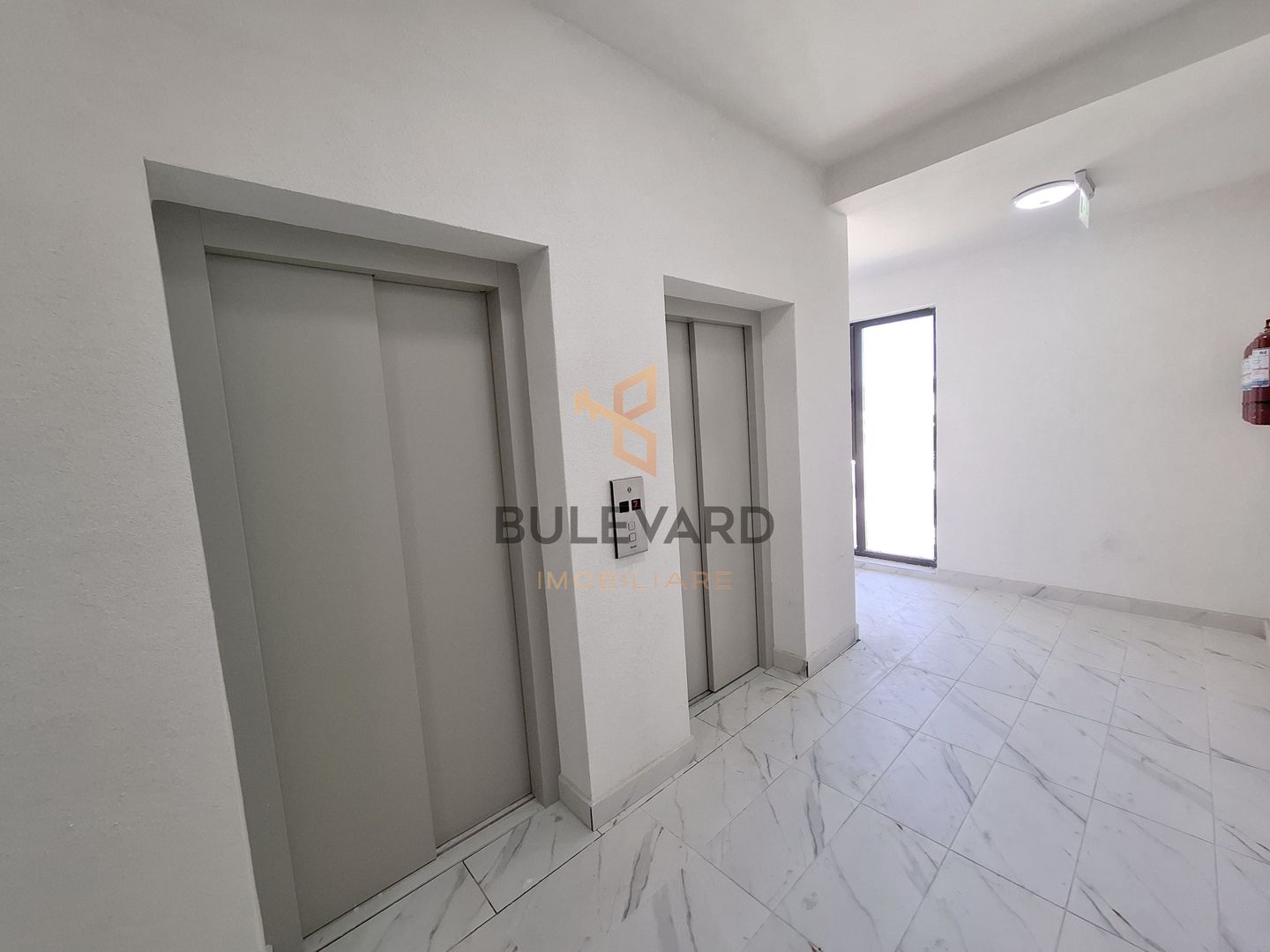 Comision 0. Apartament 2 camere, ultrafinisat, bloc nou! - Poză 14