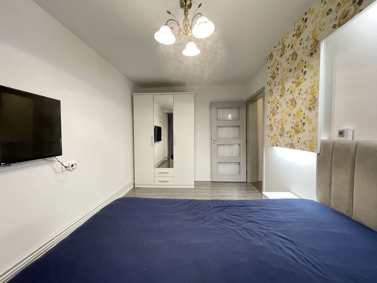 Apartament amenajat frumos,mobilat si utilat - Poză 9