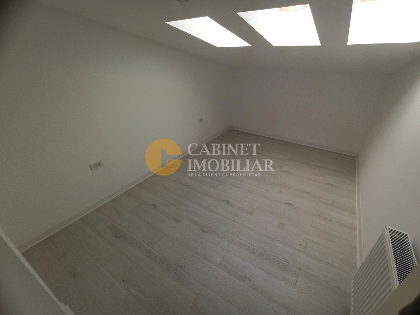 APARTAMENT 3 CAMERE - BLOC NOU - LOC DE PARCARE - VALEA LUPULUI - Poză 1