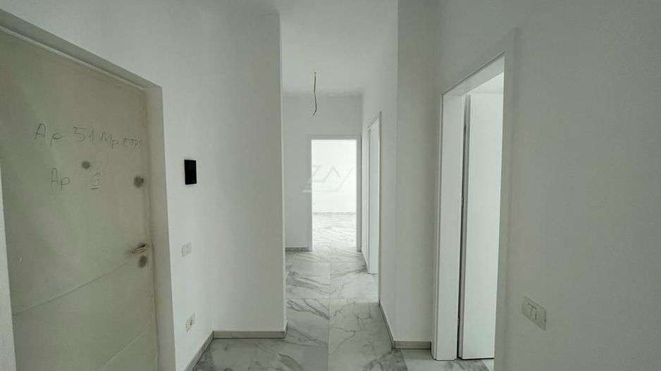 Decomandat. Loc de parcare. Spatiu depozitare pod. - Poză 8