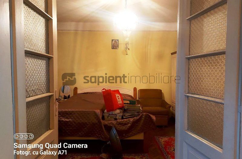 Casa cu 3 apartamente in zona Muzeului - Poză 7