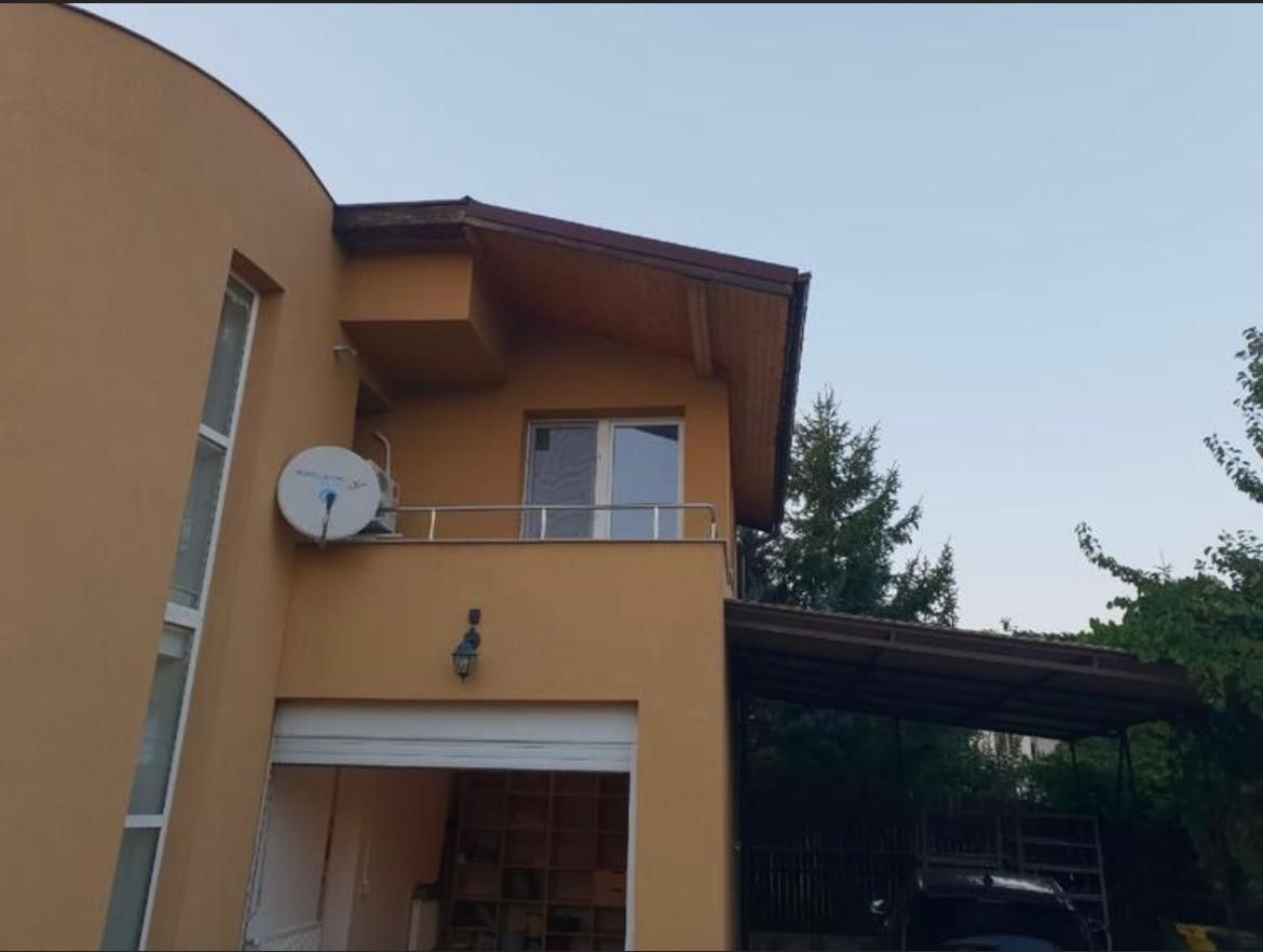 Vilă elegantă și spațioasă – Pipera, Str. Ștefan cel Mare – 1.999 € - Poză 10