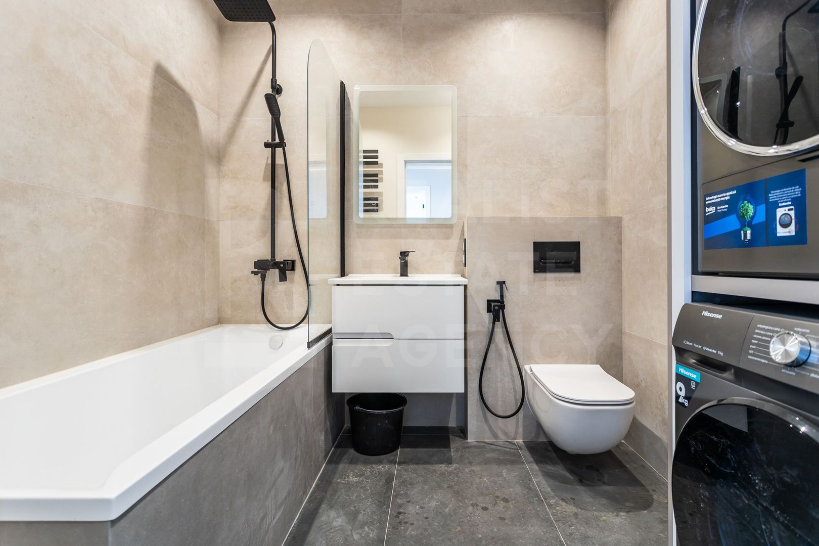 Chirie, apartament, 2 camere, strada Calea Ieşilor, Sculeni - Poză 15