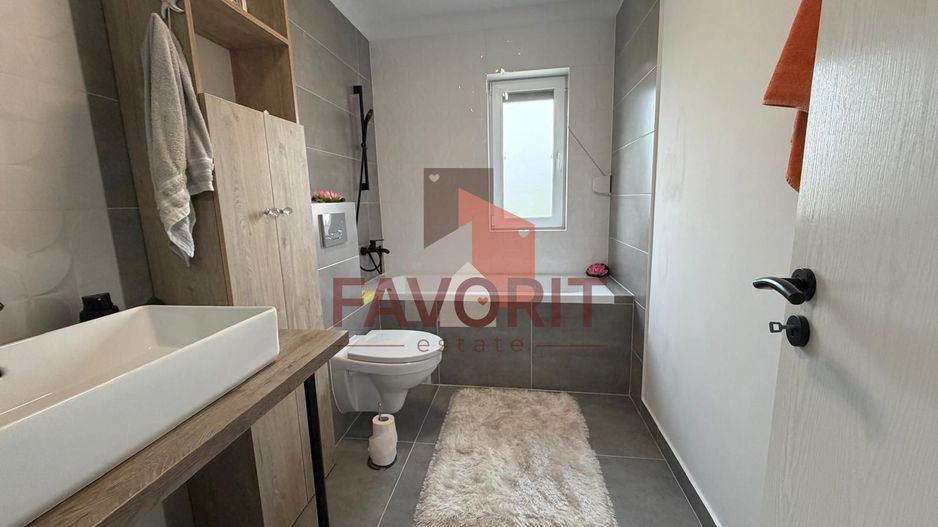 Duplex | 5 camere | Mobilat | Toate utilitatile | Asfalt | Utvin | - Poză 17