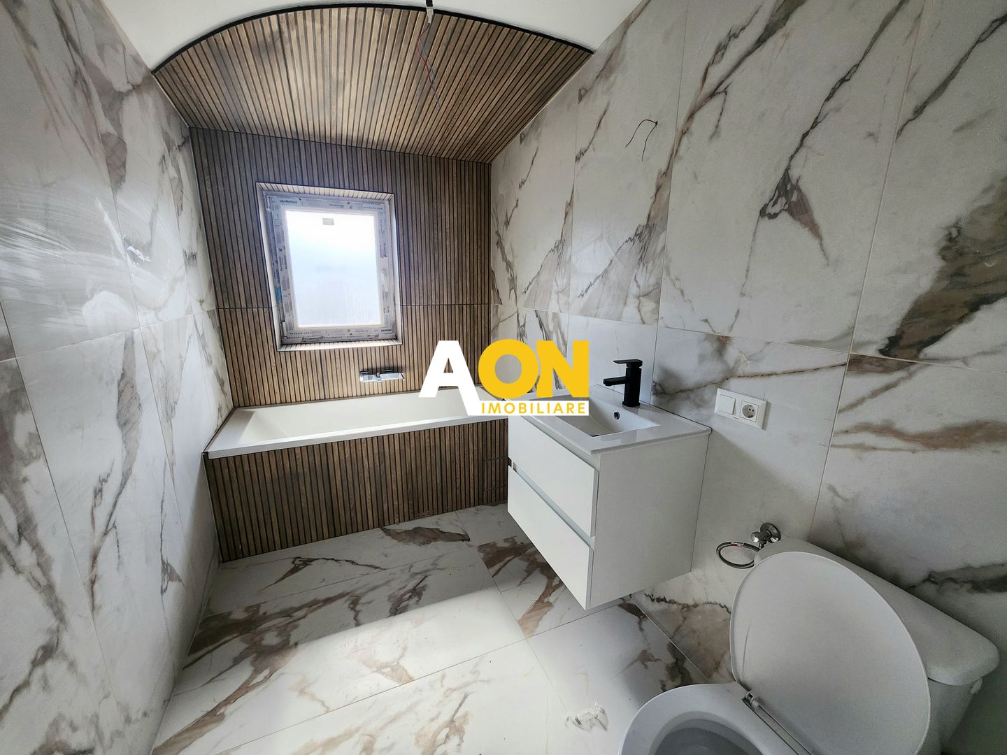 Casa tip insiruit, 105 mp utili, mobilata-utilata, zona Ampoi 3 - Poză 15