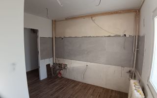 Apartament 4 camere decomandat | 92mp | 2 băi | 2 balcoane pantelimon - Poză 3