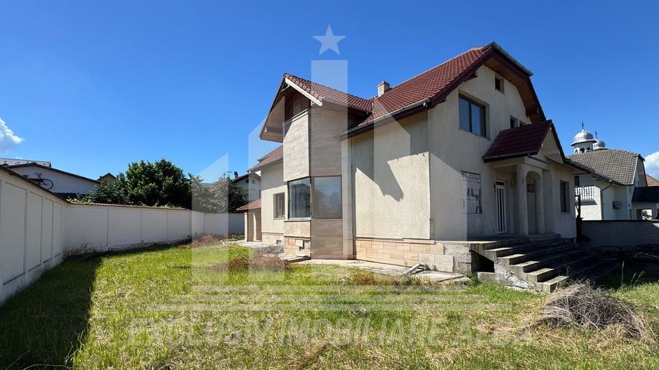 Casa individuala | Crama | 400 mp | 550 mp teren | Asfalt | Cetate - Poză 1