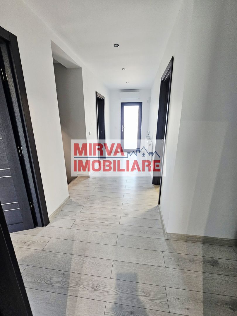 Vila moderna din Strejnicu – confort, natura și intimitate - Poză 43