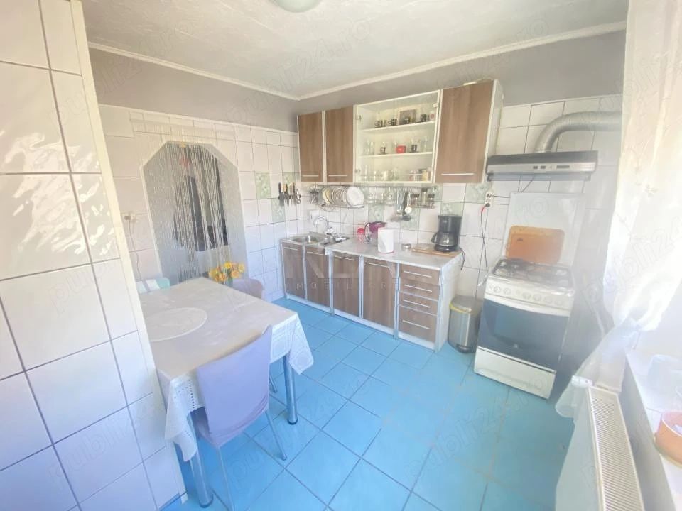 Vanzare apartament 3 camere, 74 mp, etaj 8/8, 2 băi și 2 balcoane – P Ispirescu - Poză 2