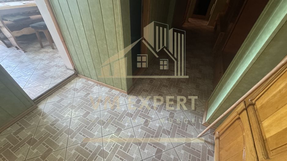 APARTAMENT 3 CAMERE ETAJ 4 GRUI CAMPULUNG - Poză 12