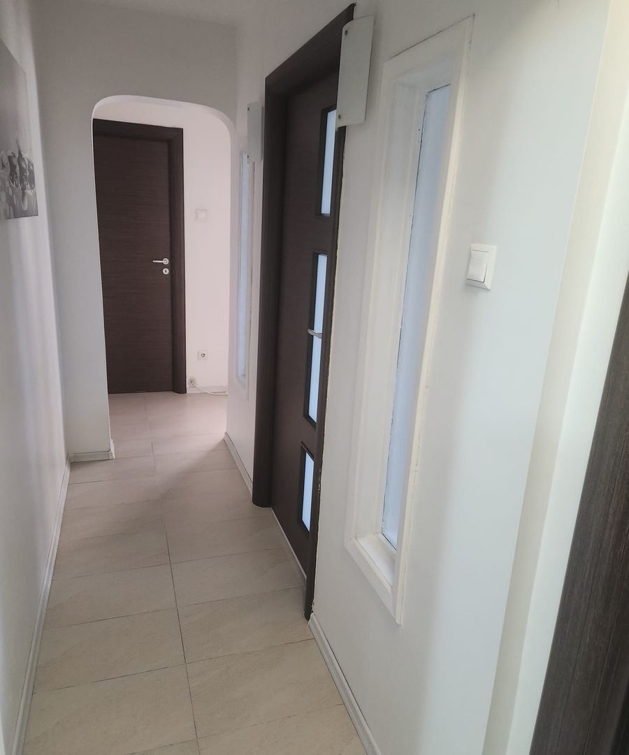 Apartament 3 camere | Favorit | Etaj 8/10 | Complet mobilat | 50m de metrou - Poză 3