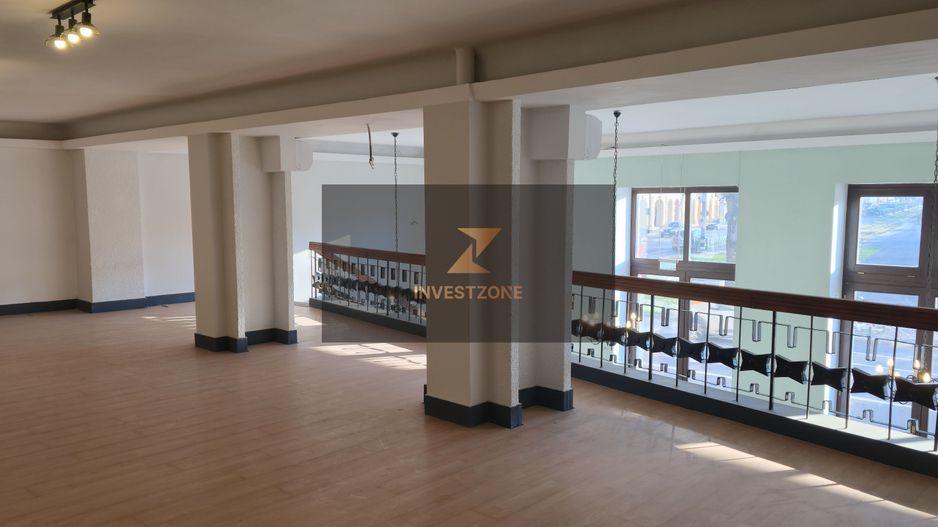 Spatiu comercial 400mp in zona 0-Oradea - Poză 3