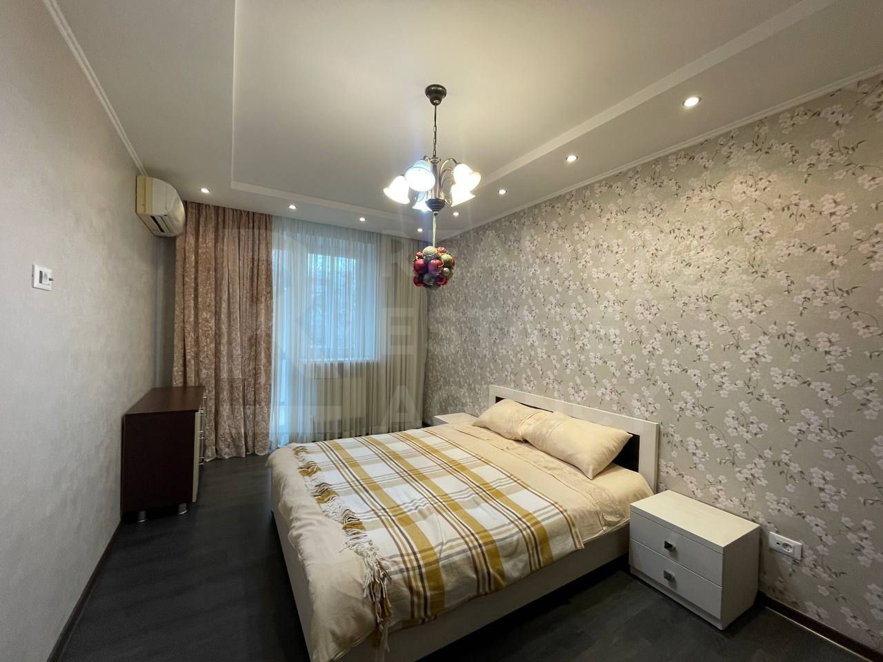 Chirie, apartament, 2 odăi, str. Mitropolit Petru Movilă, Centru - Poză 1