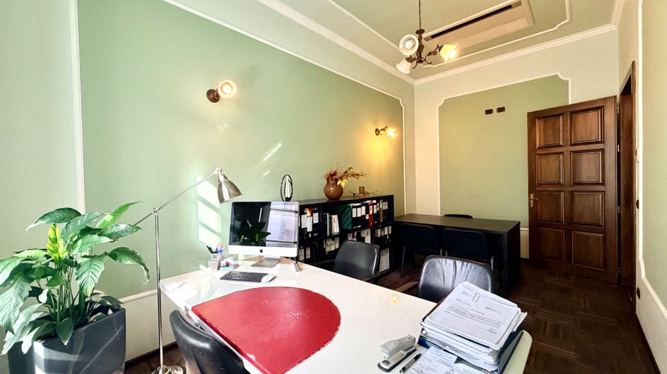 4 camere Ultracentral  - Piața Unirii, ideal birouri, parcare in curte - Poză 11