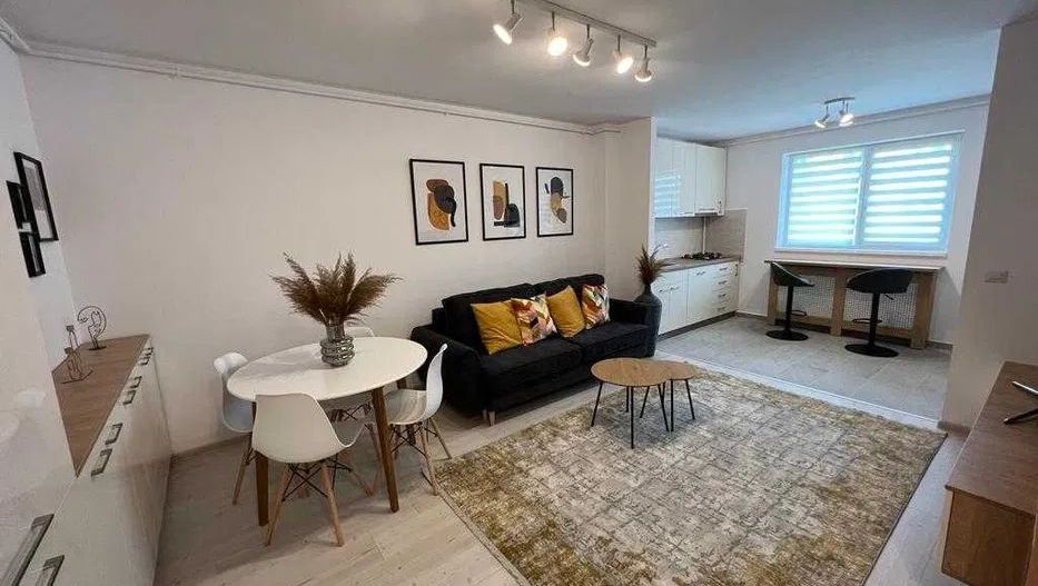 Apartament 2 camere cu centrală proprie și parcare - Poză 3