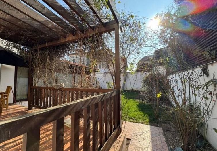 De inchiriat - Vilă superbă | Cotroceni | 8 camere terasă și grădină - Poză 3