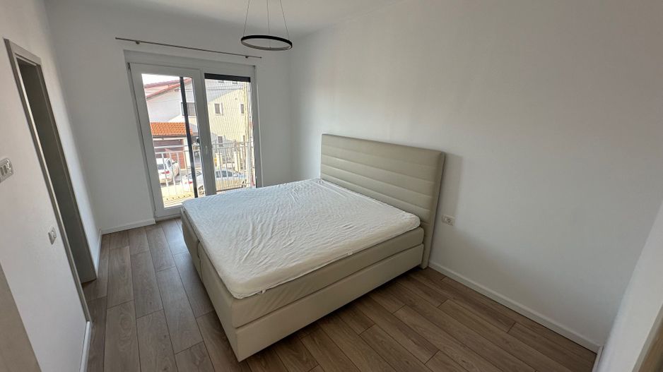 Duplex despărtit  prin garaj zona Ikea - Poză 28