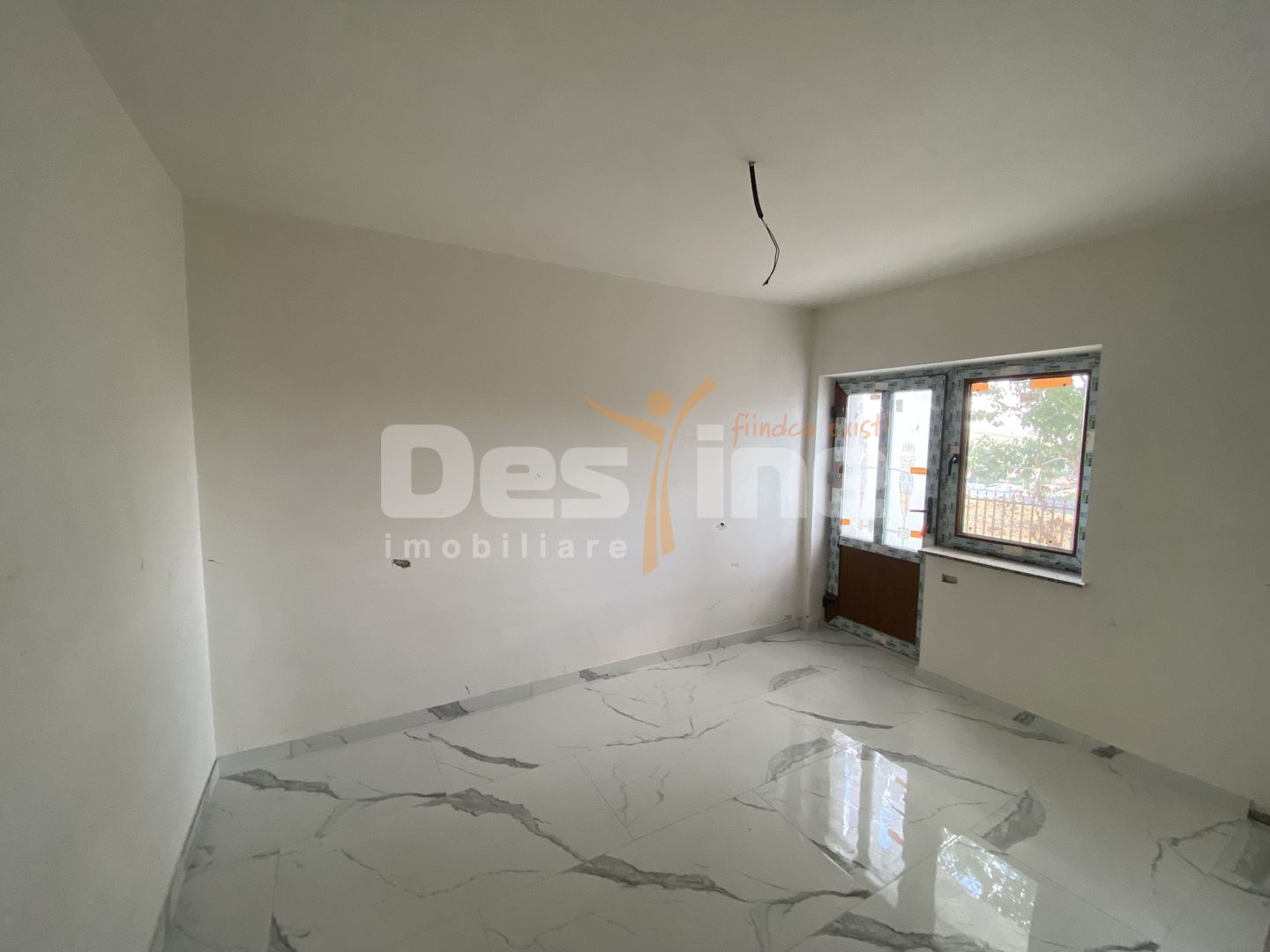 Oportunitate unica Apartament cu 2 sau 3camere in zona Pietricica - Poză 17