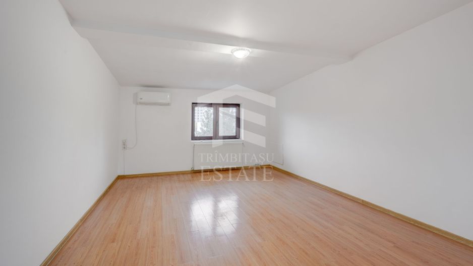 Casa Timpuri Noi 2010 P+1+M 220M - Poză 20