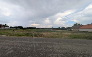 Parcele teren  intravilan Padureni - Poză 8