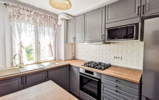 Apartament cu 3 camere, de inchiriat, zona Gheorghe Lazar la 550 euro