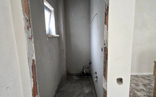 Spațiu comercial | 94MPU | Vad Pietonal | Turnisor - Poză 12