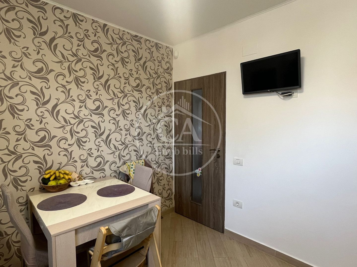 Casă P+subpantă cu 4 camere de vânzare în Cartierul Tineretului,Oradea - Poză 9