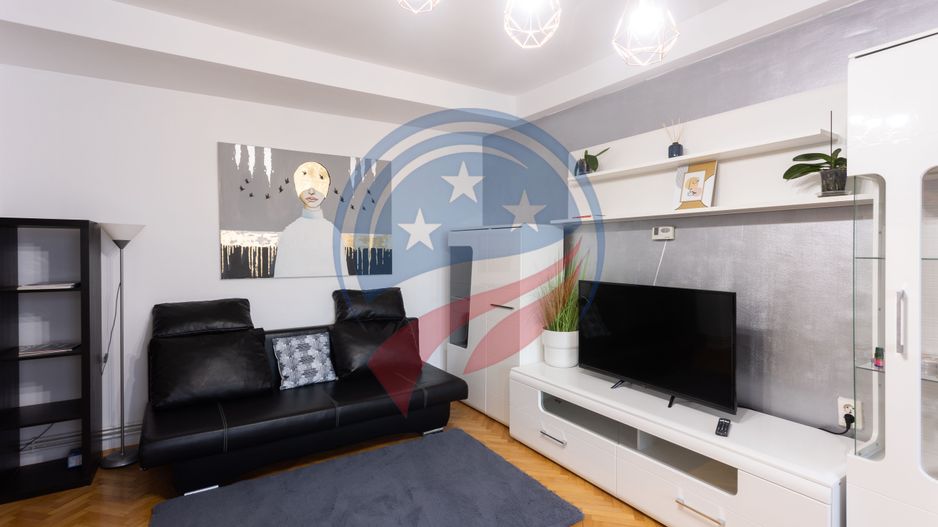 Apartament cu 2 camere ultracentral de inchiriat pe termen scurt (1-6 luni) - Poză 3