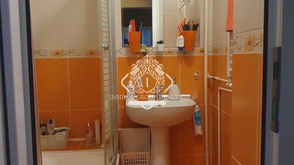 Apartament cu 4 camere semidecomandat de vanzare in zona Oltenitei - Poză 2