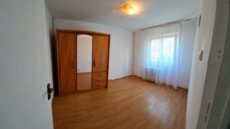 Apartament luminos 2 camere. Zona Izvorul rece. Brancoveanu. - Poză 3