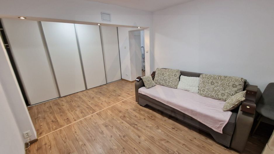 Apartament 3 camere 2 bai 66mp + pivnita Terezian - Poză 3