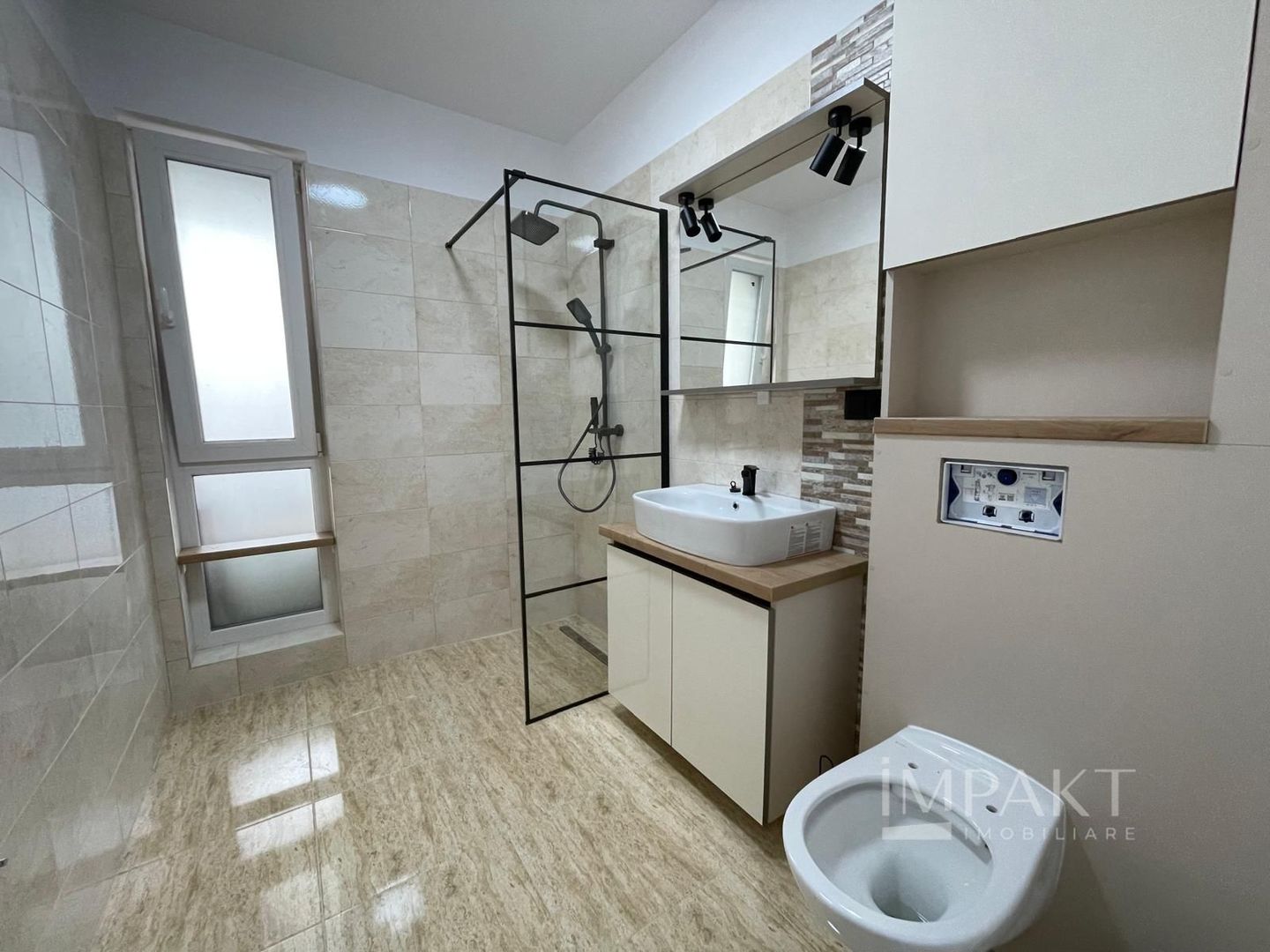 Apartament 3 camere zona Mărăști/Bulgaria cu parcare inclusă - Poză 1