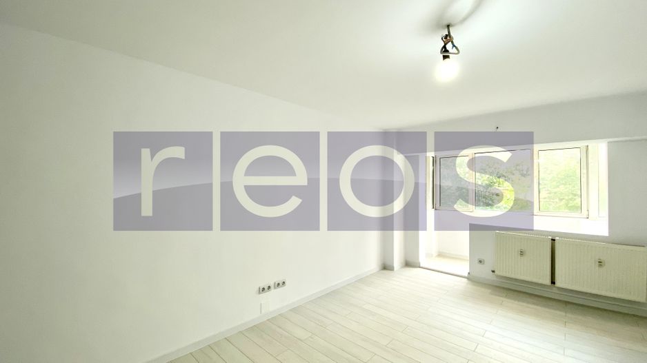 VANZARE GARSONIERA SPATIOASA | DECOMANDATA | RENOVATA | ETAJ 2/8 | SEBASTIAN - Poză 1