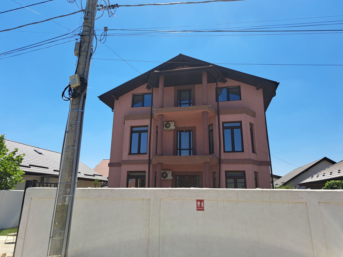 Casa P+1+mansarda 320 mp + teren 368 mp - Pantelimon - Poză 4