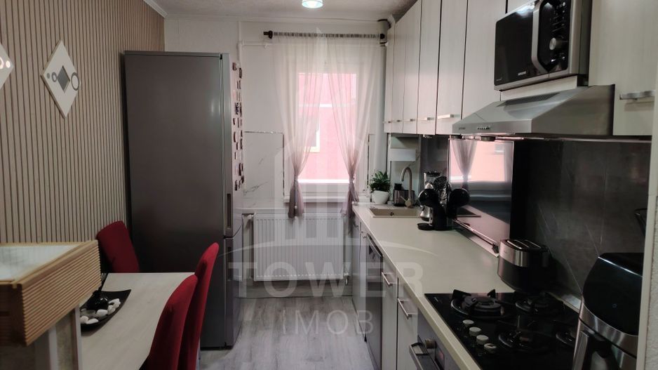 Apartament 3 camere decomandat, etaj intermediar - Poză 3