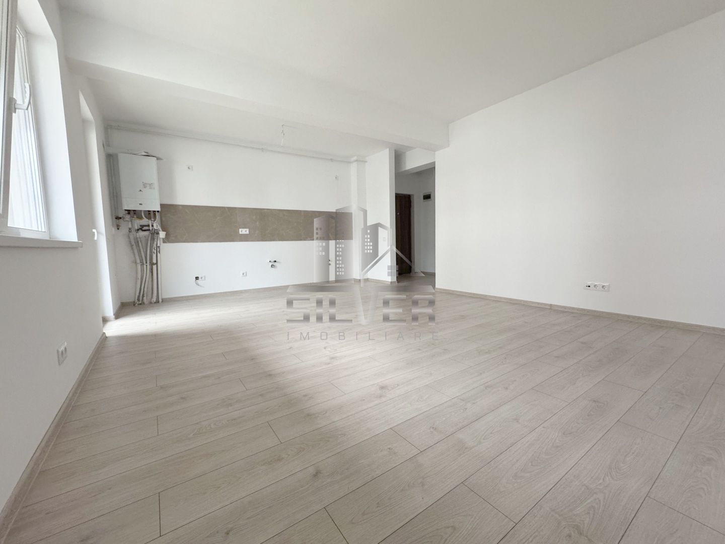 Apartament cu 3 camere/67mp/imobil calitativ/CF. - Poză 2