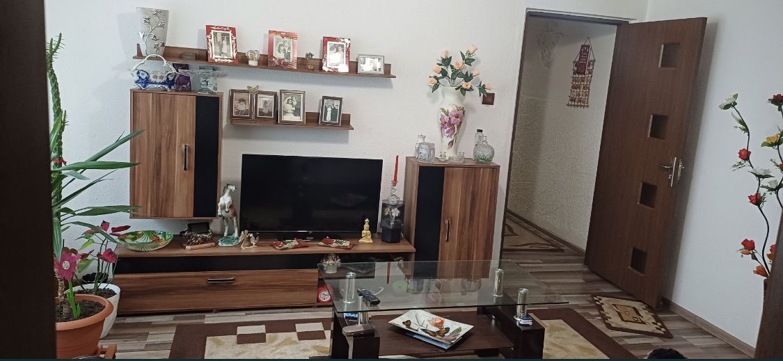 3 camere Tomis Nord-mobilat si utilat - Poză 1