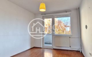 Apartament de vânzare cu 3 camere în zona Rogerius, Oradea - Poză 5