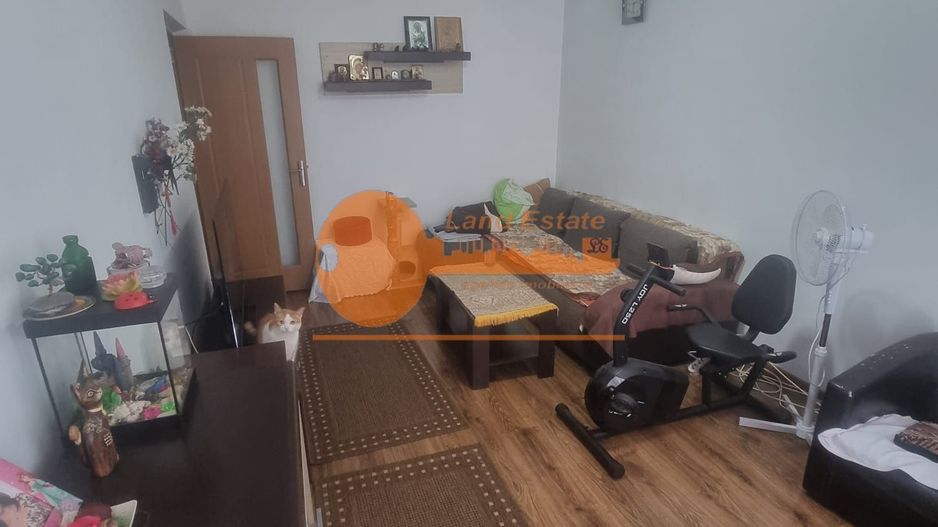 Apartament cu 3 camere la 8 minute de Metrou Crangasi - Poză 2