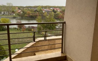 Vilă spectaculoasă cu vedere la lac Balotesti - laguna Verde - Poză 27