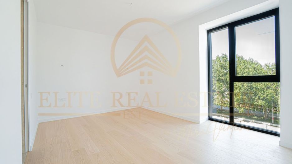 Stațiunea Mamaia - Vânzare apartament cu 4 camere, 3 bai cu vedere la mare. - Poză 11