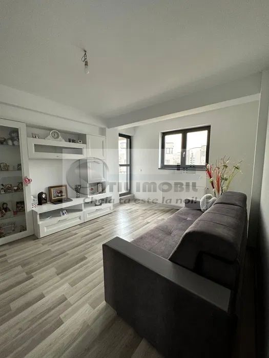 Proprietate Eleganta, Zona Bucium Plopii fara sot - Poză 3