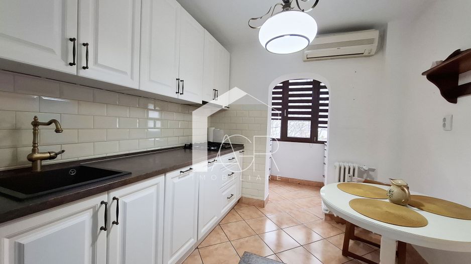 Apartament cu 2 camere, decomandat, zona B-dul. Bucuresti - Poză 5