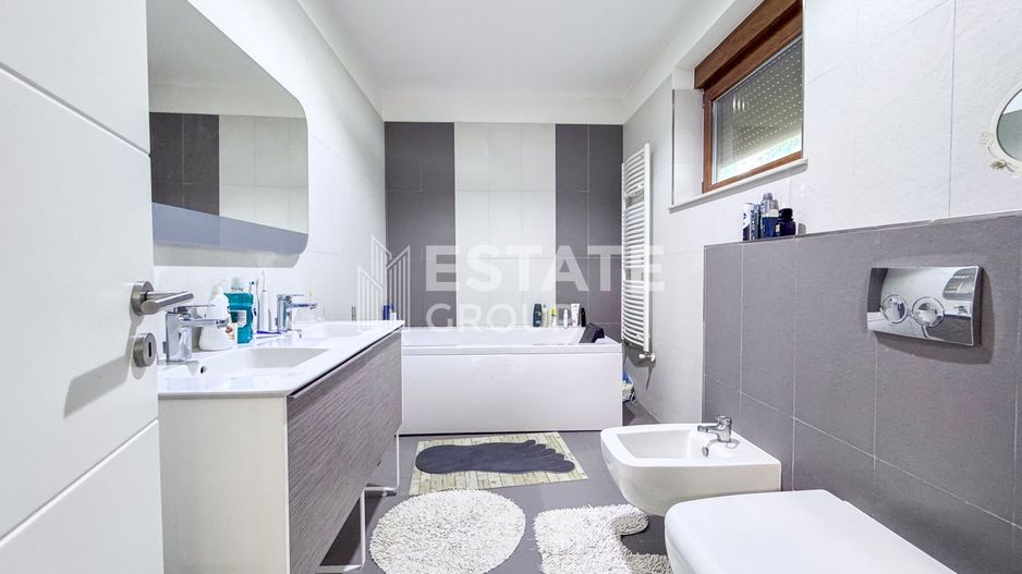 Casa spatioasa Mosnita Noua, mobilata si utilata - Poză 11